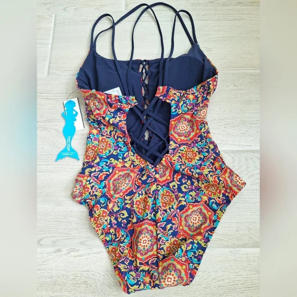 Skinny Dippers Women's Lace Up Front Removable Cup One-piece Swimsuit - Large - Picture 11 of 13